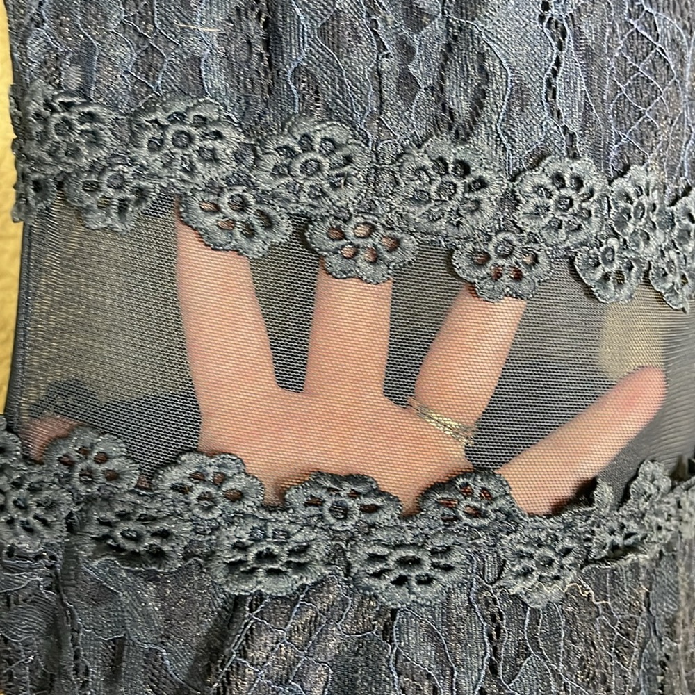 CITY TRIANGLES Scalloped Lace A-Line Dress - Picture 12 of 15